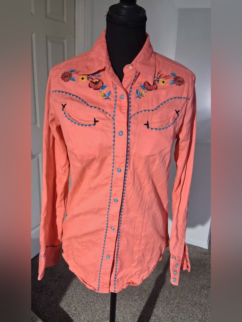 Wrangler Coral Western Embroidered Faux Turquoise Button-Down Shirt
